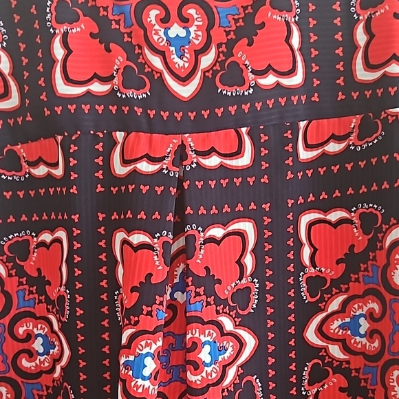 Red and Black Geometric Floral Boxy Sailor Collar Shirt - Picture 4 of 6